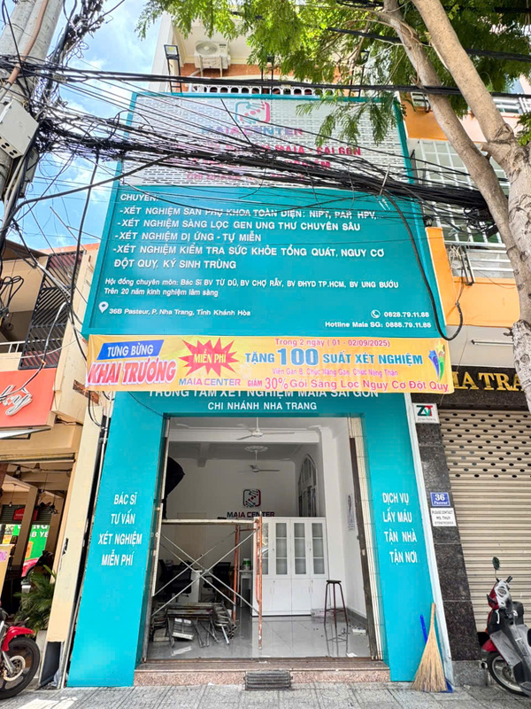 Bảng hiệu quảng cáo